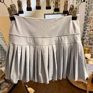 Elegant Light Gray Pleated Mini Skirt